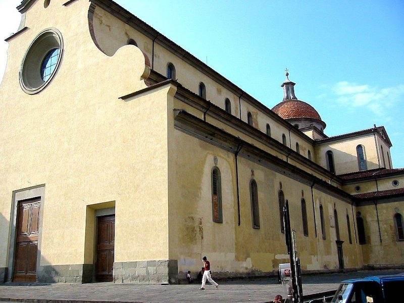 side view of Santo Spirito